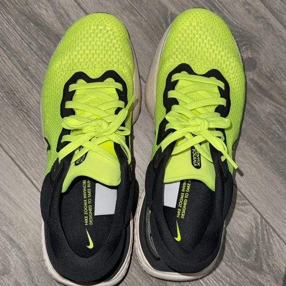 Nike Invincible Run ZoomX 10mens - Picture 4 of 8